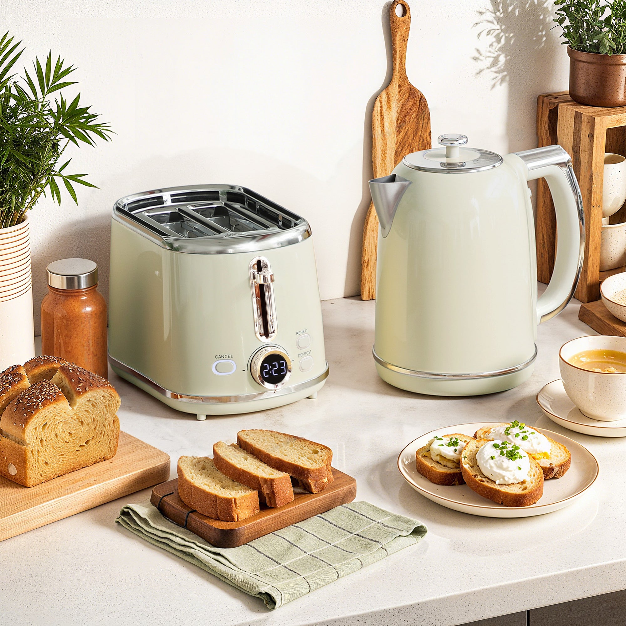Polished Retro 40-100°C Kettle And Toaster Set - Grey
